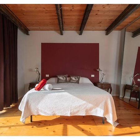 Loft Cianosi - Appartamento Nel Cuore Di Livourne Extérieur photo