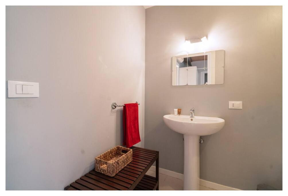 Loft Cianosi - Appartamento Nel Cuore Di Livourne Extérieur photo
