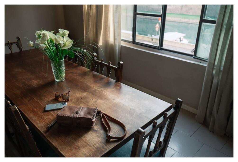 Loft Cianosi - Appartamento Nel Cuore Di Livourne Extérieur photo