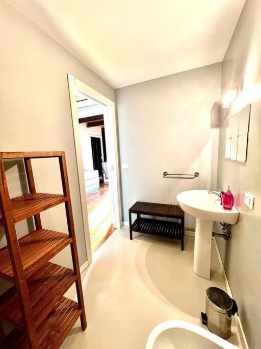 Loft Cianosi - Appartamento Nel Cuore Di Livourne Extérieur photo