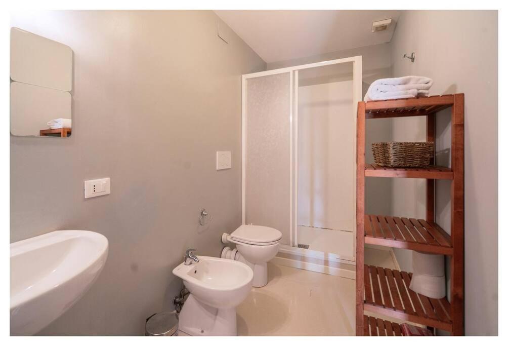 Loft Cianosi - Appartamento Nel Cuore Di Livourne Extérieur photo